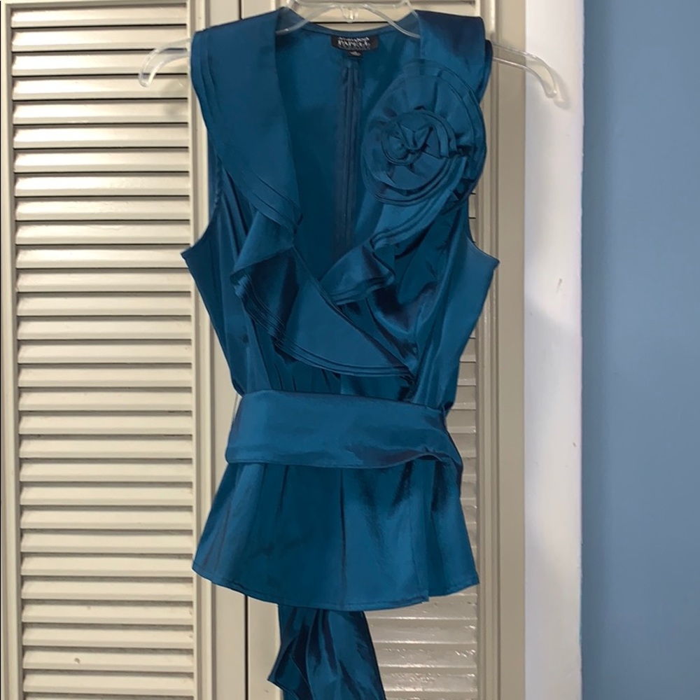 Adriana Papell evening wear blouse